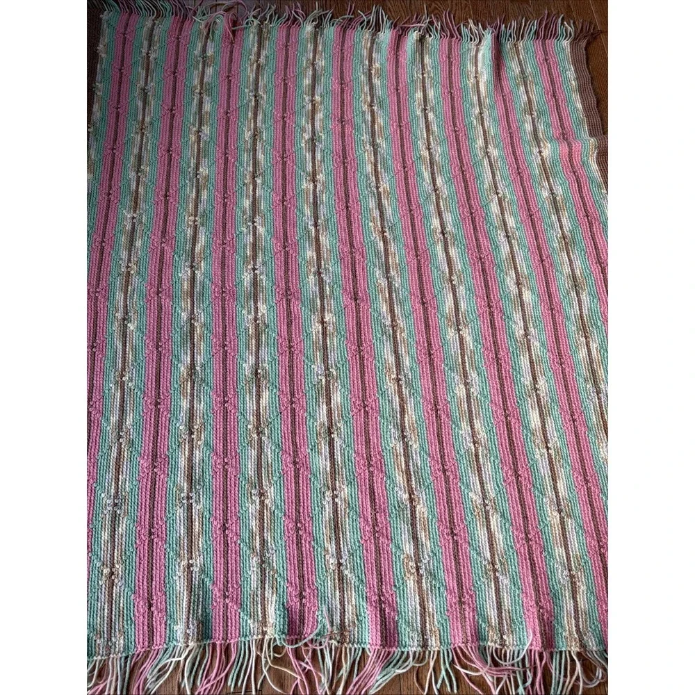 ESTATE SALE~Handmade CROCHET Vintage Afghan Blanket Throw 63